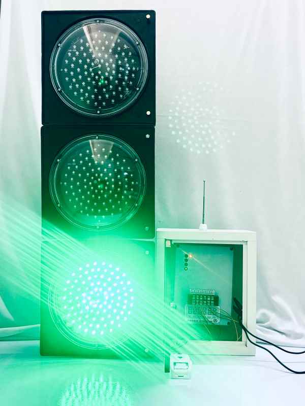 Remote Wireless Traffic Light Controller
