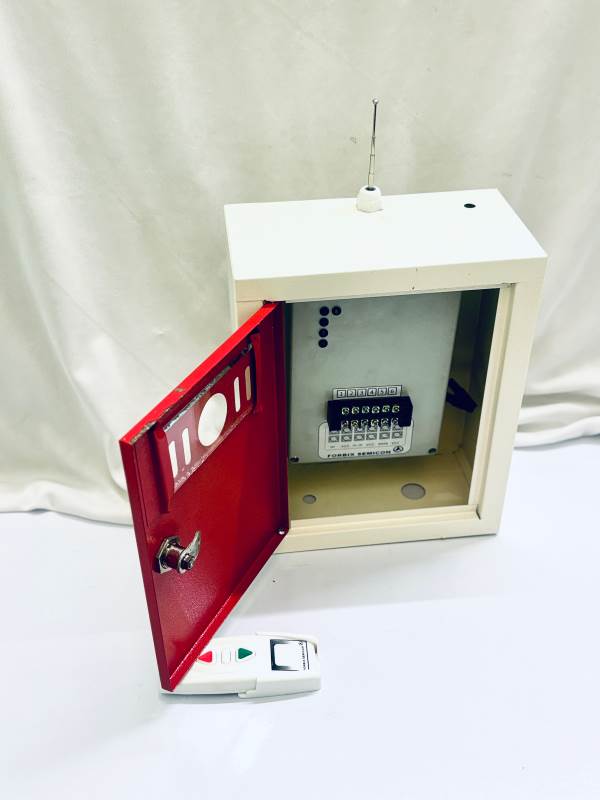 FORBIX SEMICON Wireless Traffic Lights Controller Set